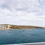 Apartment Seashore - Stunning Right By the sea St. Paul's Bay