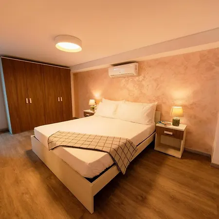 Seashore - Stunning Right By the sea Apartament *