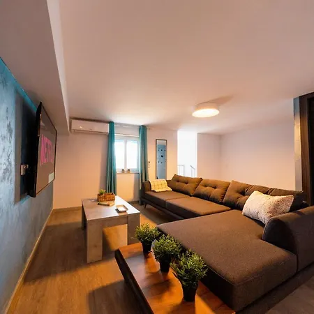 Seashore - Stunning Right By the sea דירה