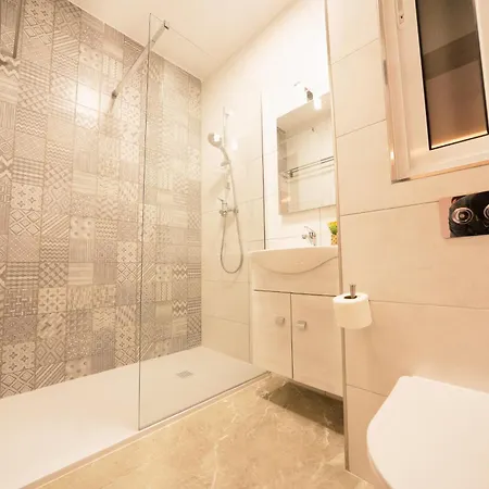 Seashore - Stunning Right By the sea Appartement *