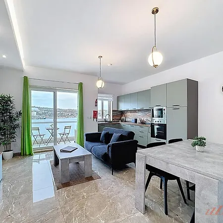 Seashore - Stunning Right By the sea * San Pawl il-Baħar
