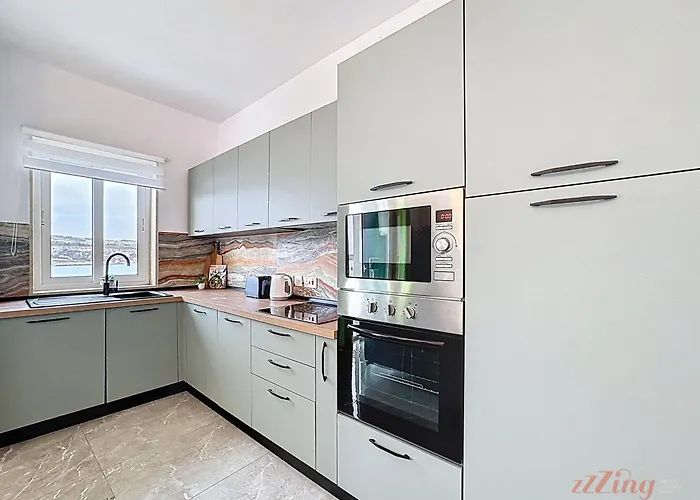 דירה Seashore - Stunning Right By the sea סיינט פול ביי