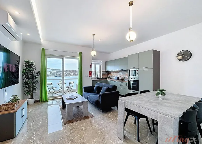 Seashore - Stunning Right By the sea * סיינט פול ביי