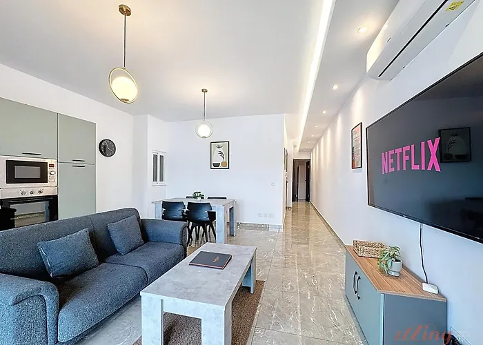 Seashore - Stunning Right By the sea Apartmán