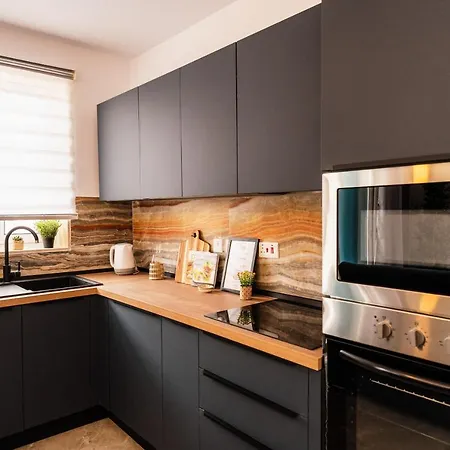 Seashore - Stunning Right By the sea Appartement